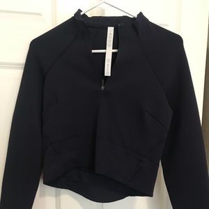 Lululemon top